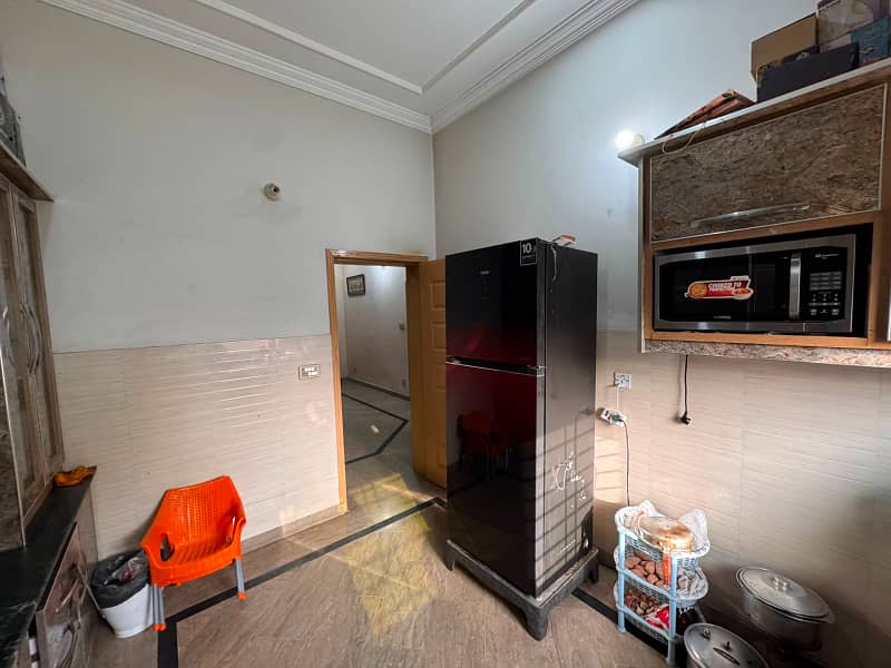 10 marla upper portion for rent 6