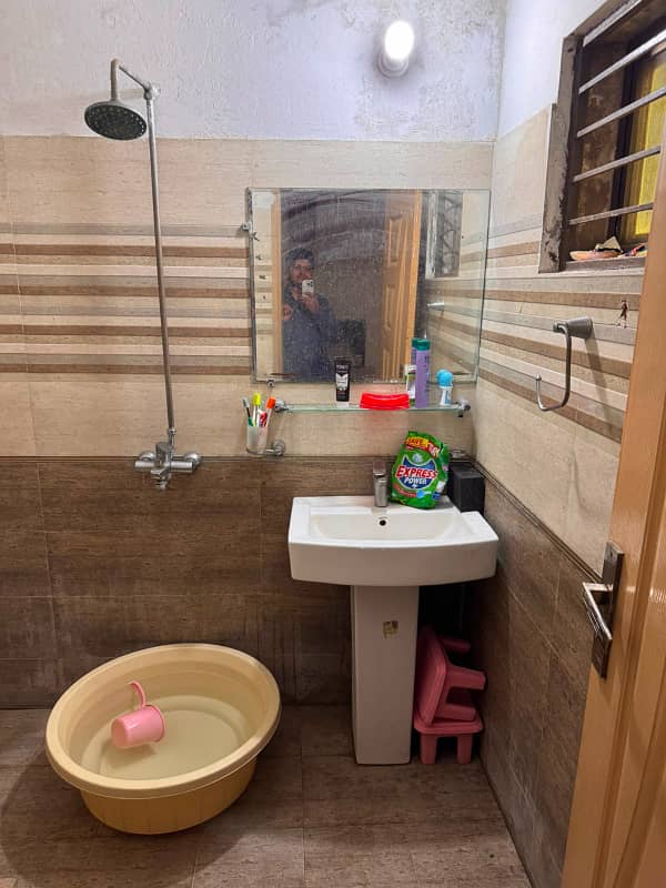 10 marla upper portion for rent 8