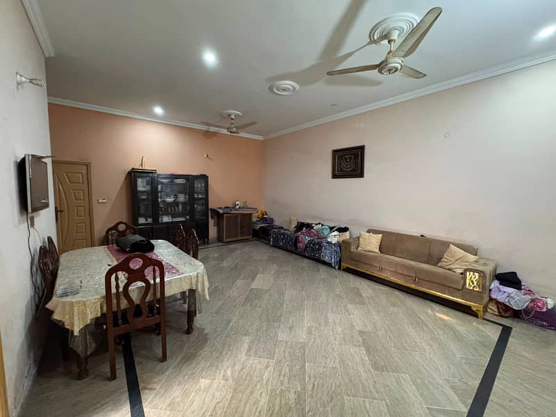10 marla upper portion for rent 11