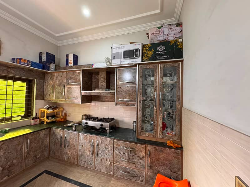 10 marla upper portion for rent 16