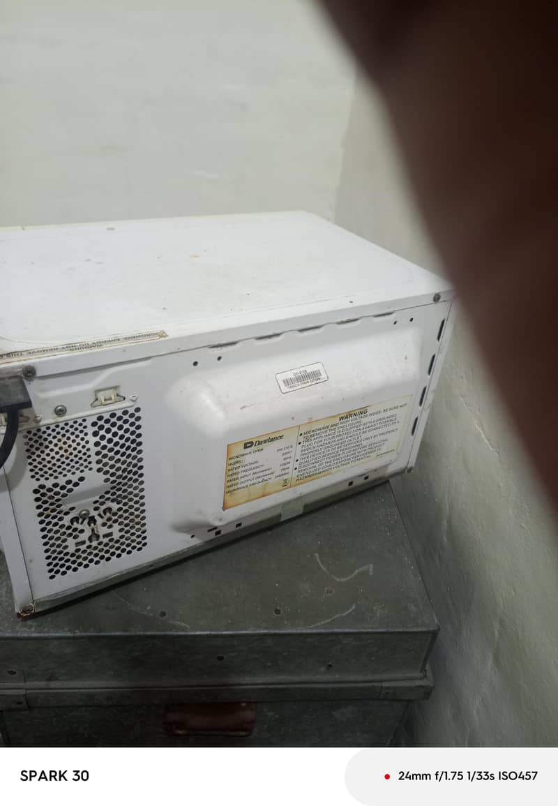 Dawlance microwave oven 2