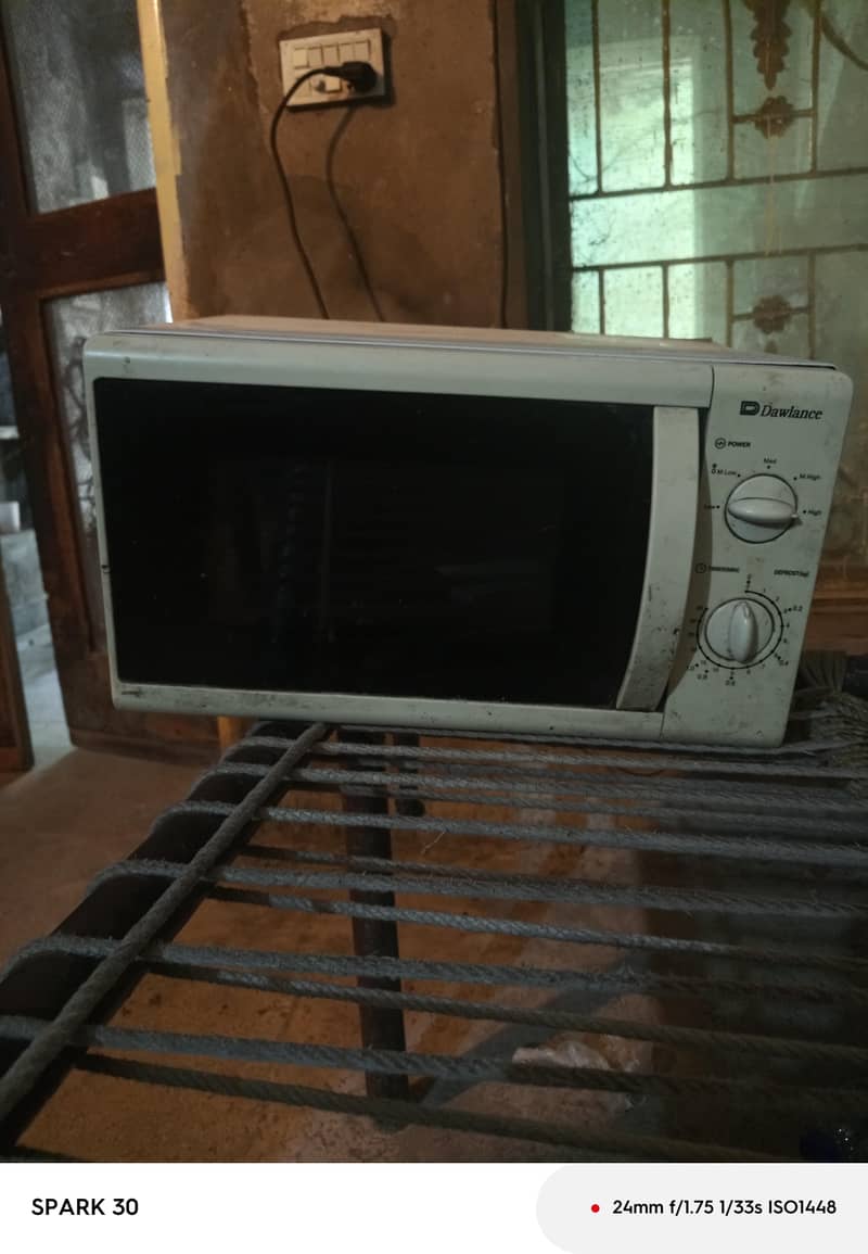 Dawlance microwave oven 3