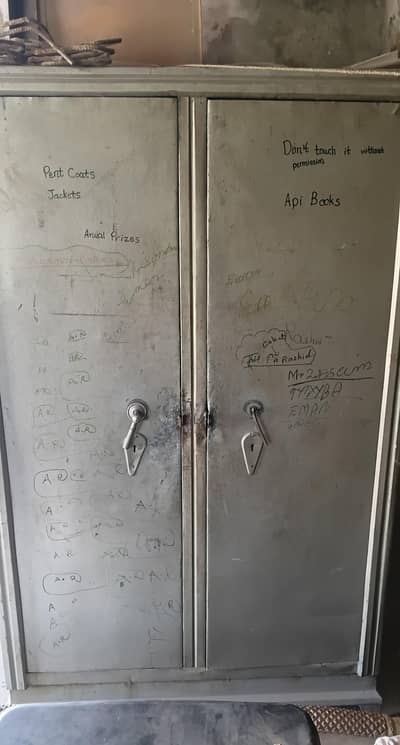 Heavy Iron Cupboard / Steel Almirah (Lohe ki Almari) 6.5ft Storage