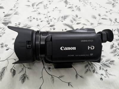 canon HF G20 professional camcorder like new 10x zoom hd CMOS PRO