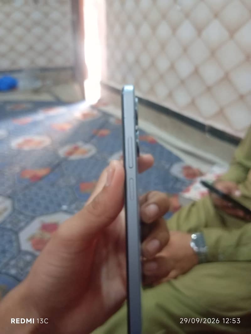 Realme Note 60 1