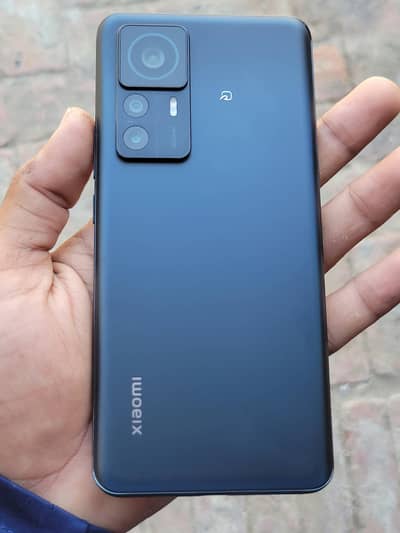 Xiaomi 12T Pro (8 GB/256GB) – 10/10 Condition – PTA Approved