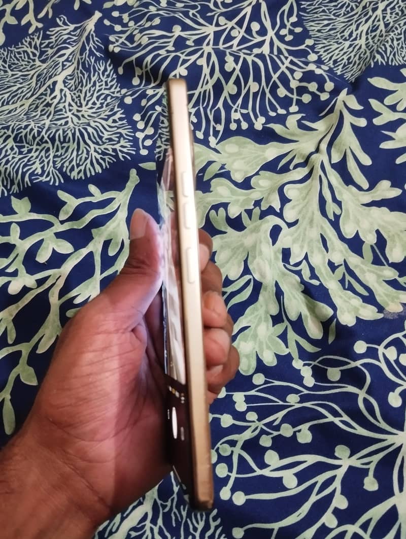 Tecno CAMON 30 5