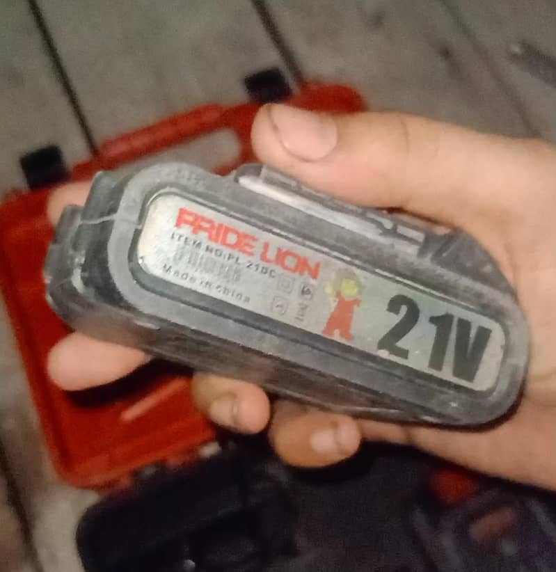 cordless drill machine 4