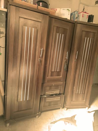 lasani 3 door wardrobe