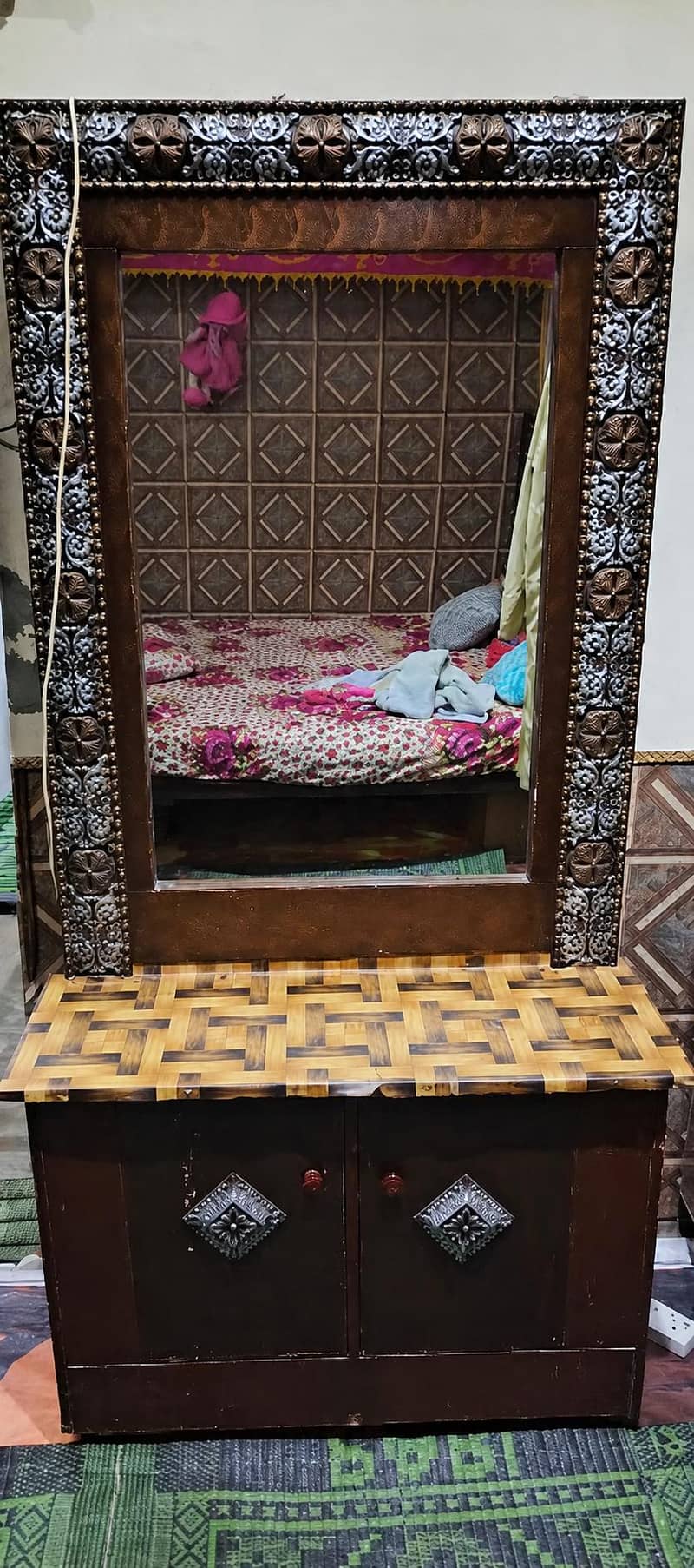 used dressing table 2