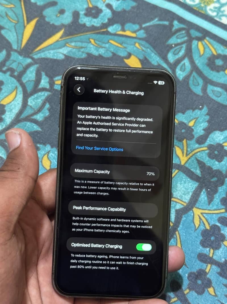 Apple iPhone 11 4