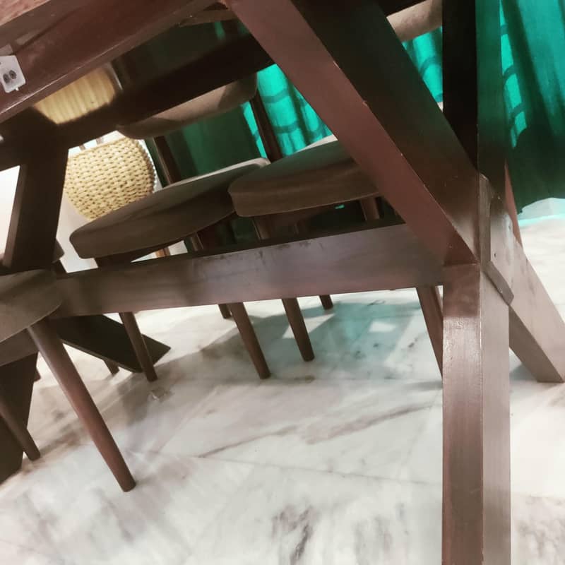 Premium 6-Seater Dining Table – Solid Base 3