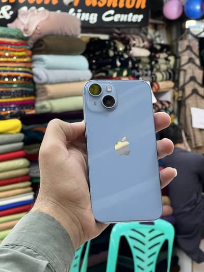 Apple iPhone 14