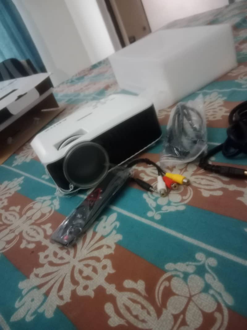 LED Projector 1