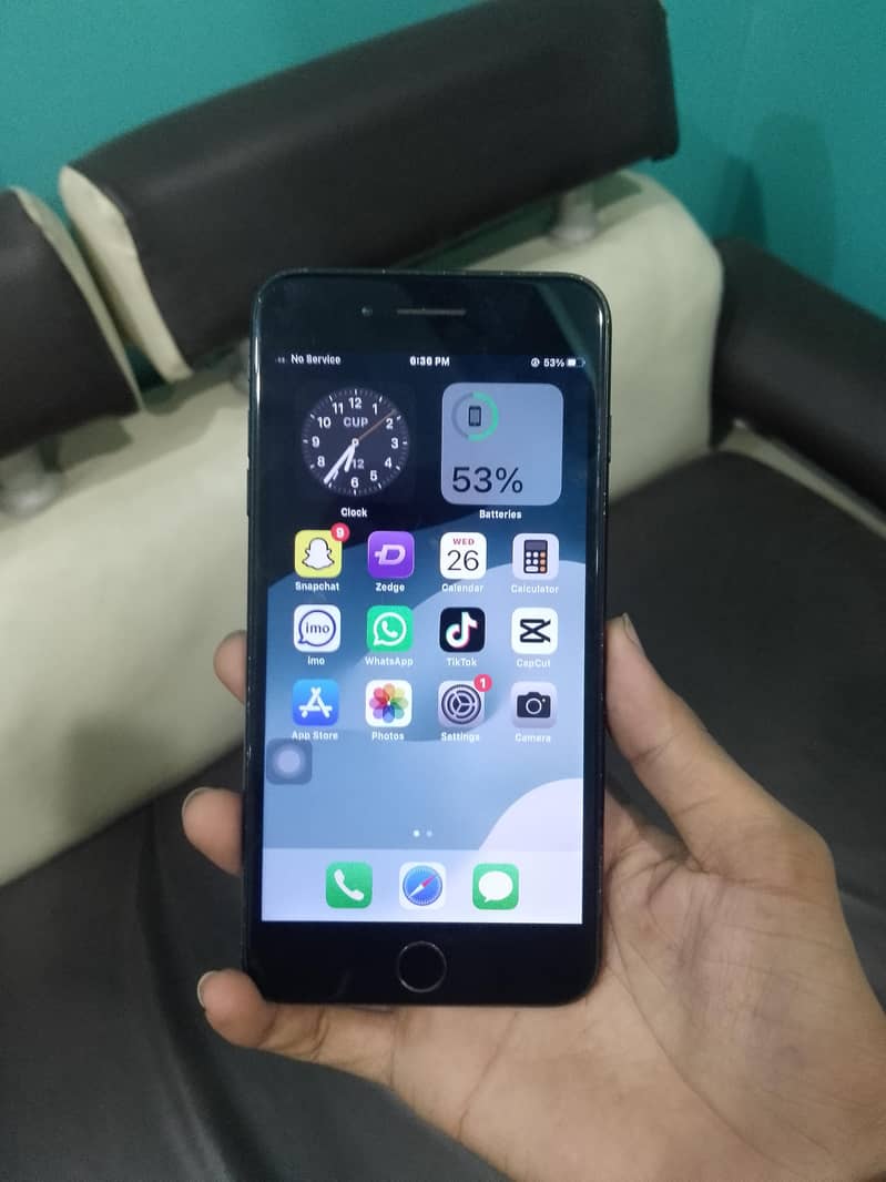 Apple iPhone 7 Plus 3