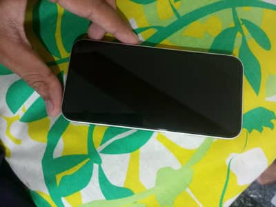 Apple iPhone 16e
