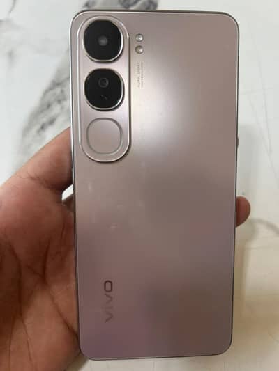vivo y 200 pta approved 8 128 condition 10%9 03106808868
