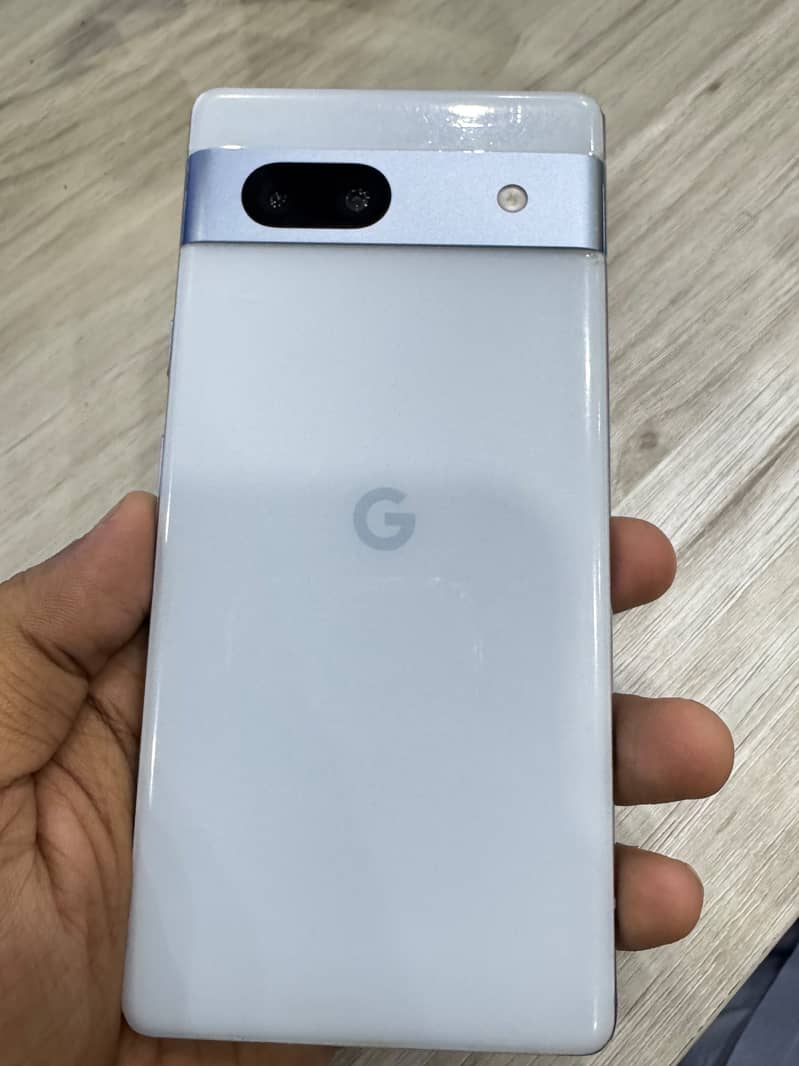 Google Pixel 7a 4
