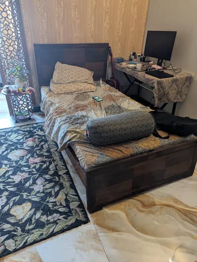 single bed for sale (read ad)