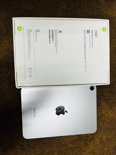 Apple Ipad mini 7 128GB Just Box open