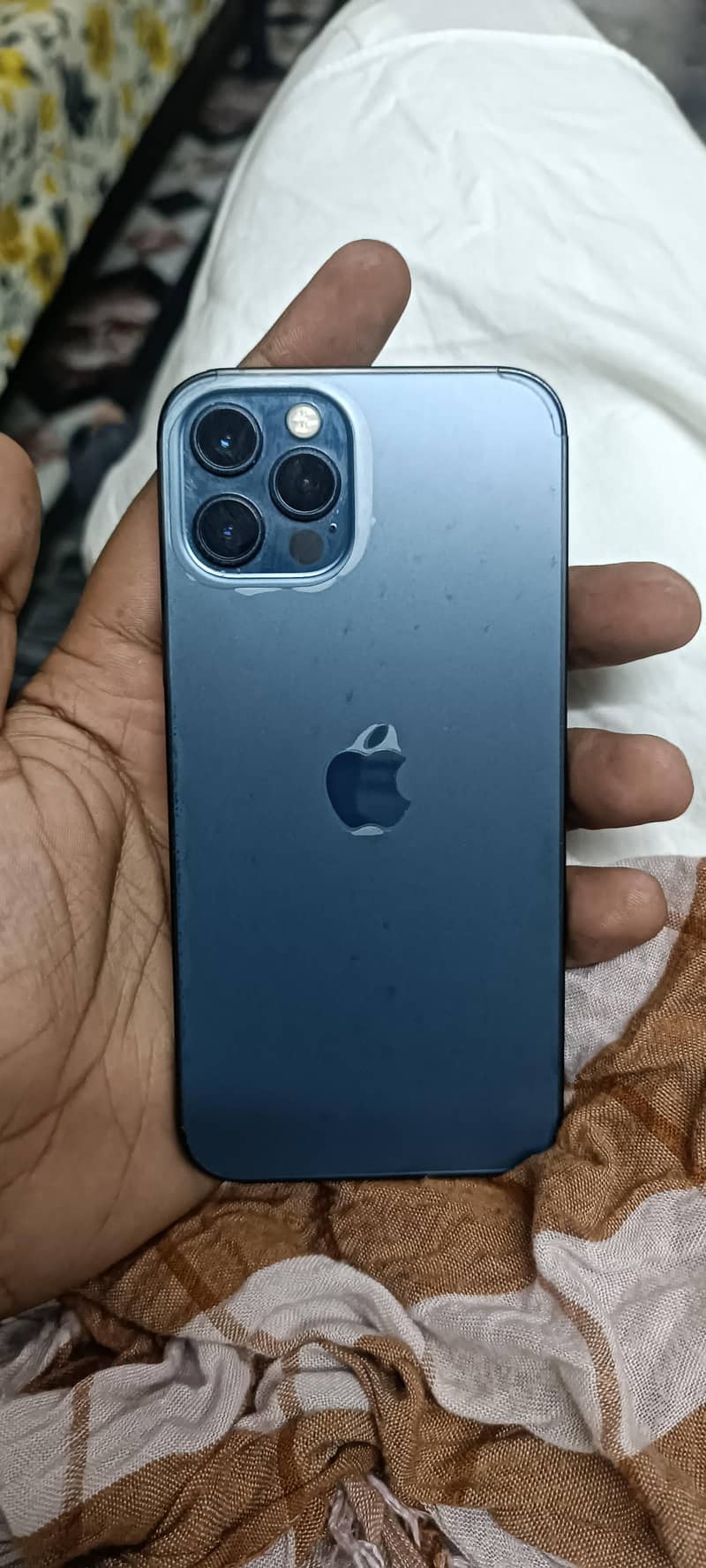 Apple iPhone 12 Pro 1