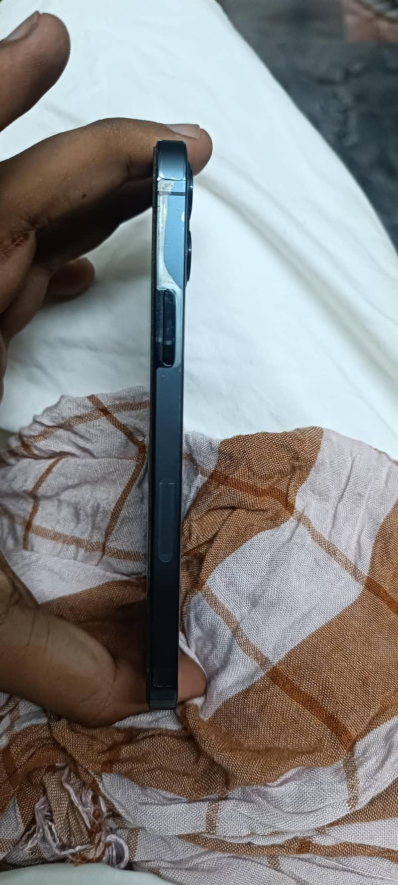 Apple iPhone 12 Pro 2
