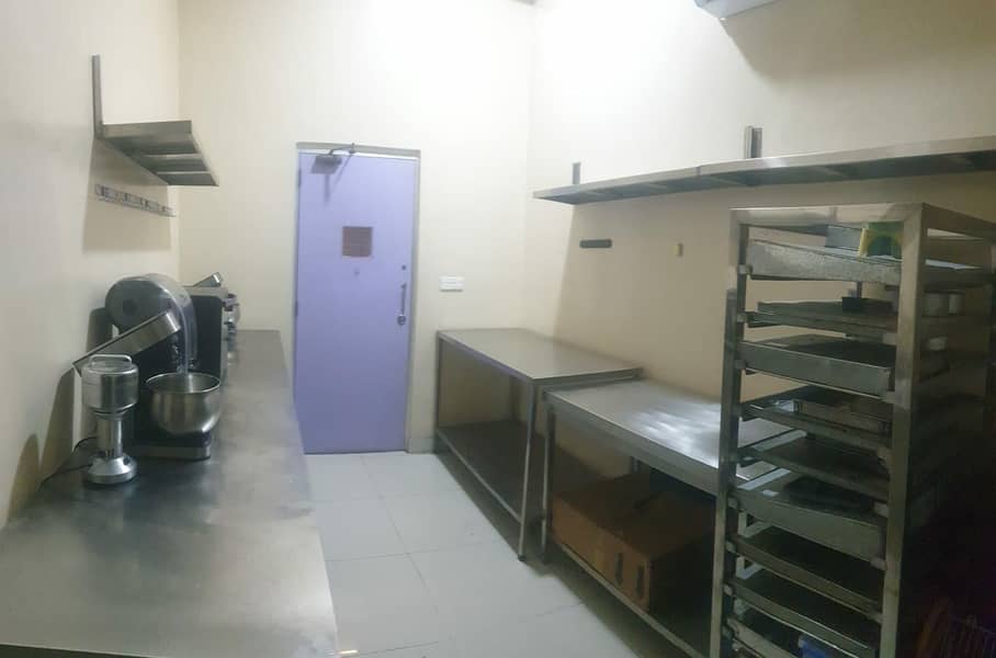 RESTAURANT/CAFE SETUP 11