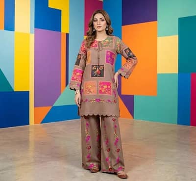 Beautiful Printed Arabic Lawn 2-Piece Suit