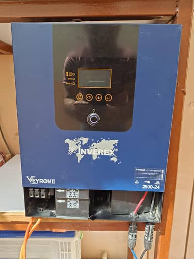 inverex Veyron inverter 2.5