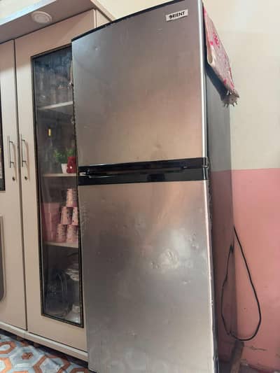 Orient Fridge Medium Size