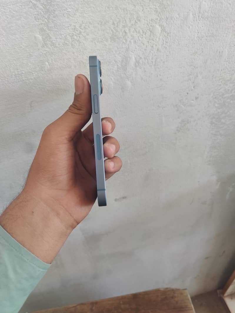 Apple iPhone 14 1