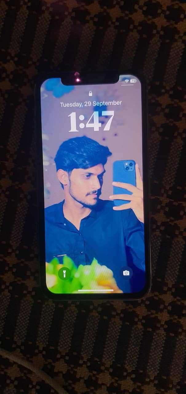 Apple iPhone X 2