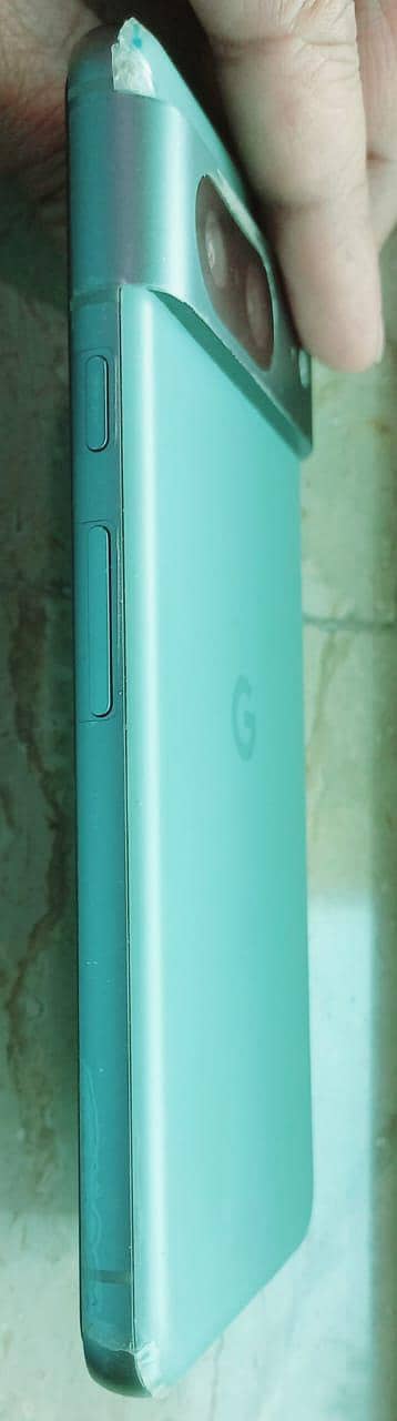 Google Pixel 8 1