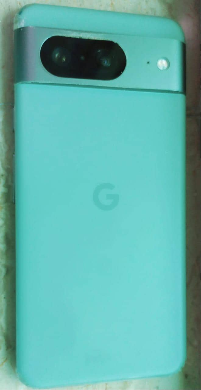 Google Pixel 8 3