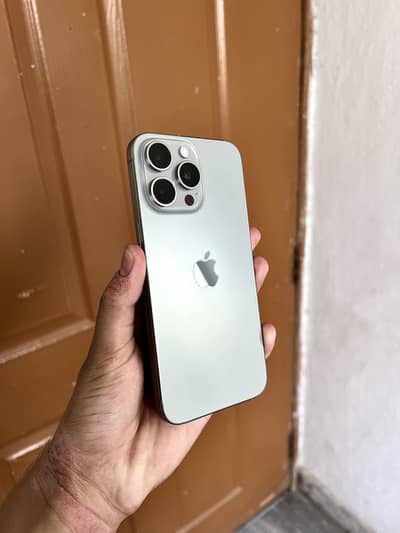 Apple iPhone 15 Pro Max