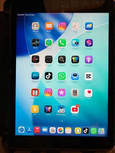 Apple ipaid 8 generation 128 GB