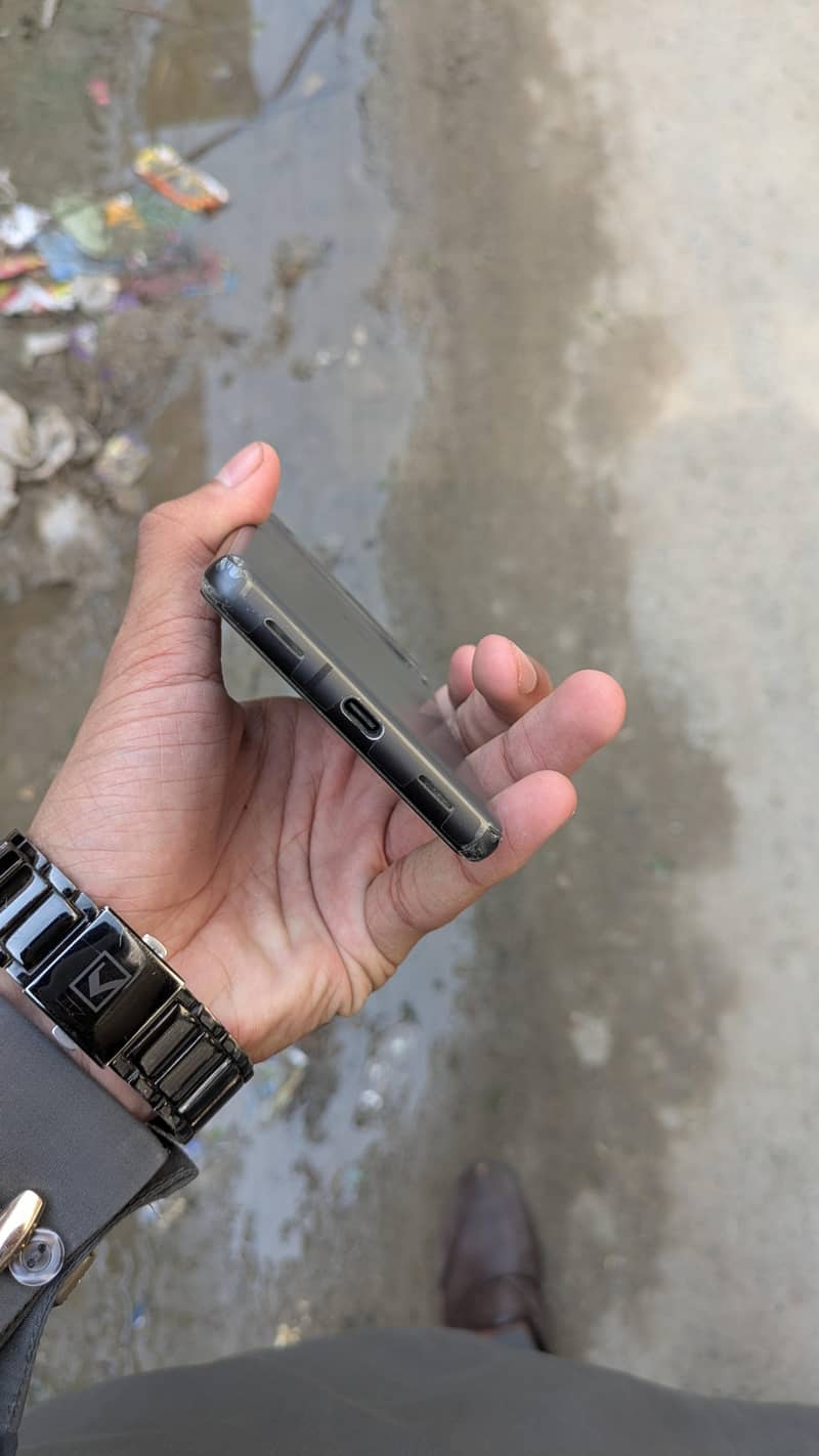 Google Pixel 7a 4