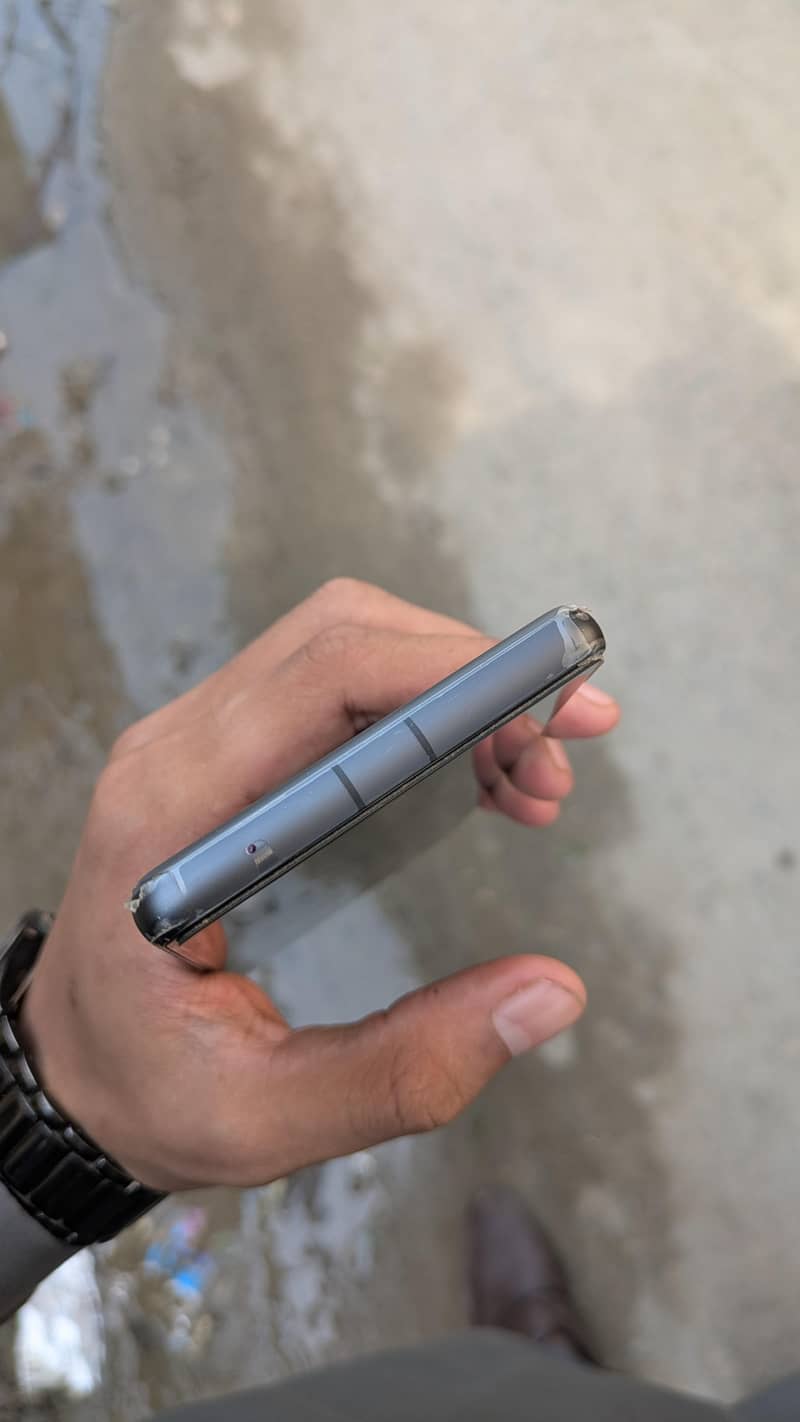 Google Pixel 7a 6