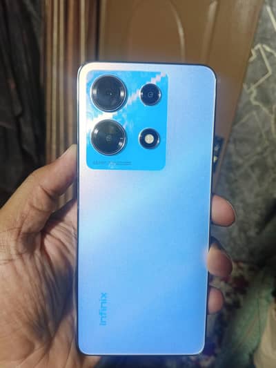 Infinix Note 30