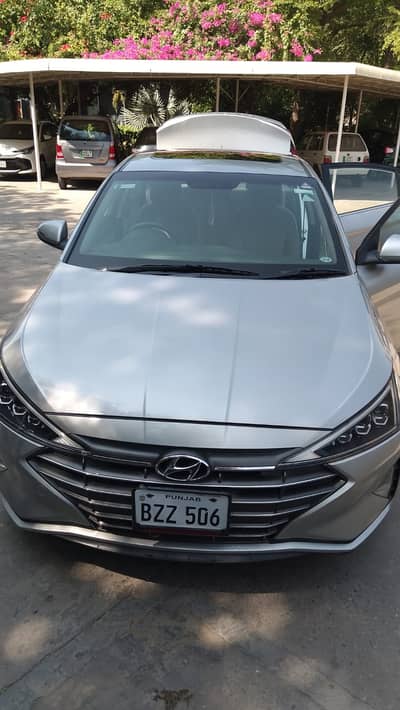 Hyundai Elantra 2021