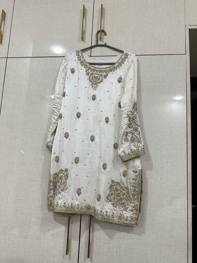 Elegant White & Golden Bridal Gharara– 10/10