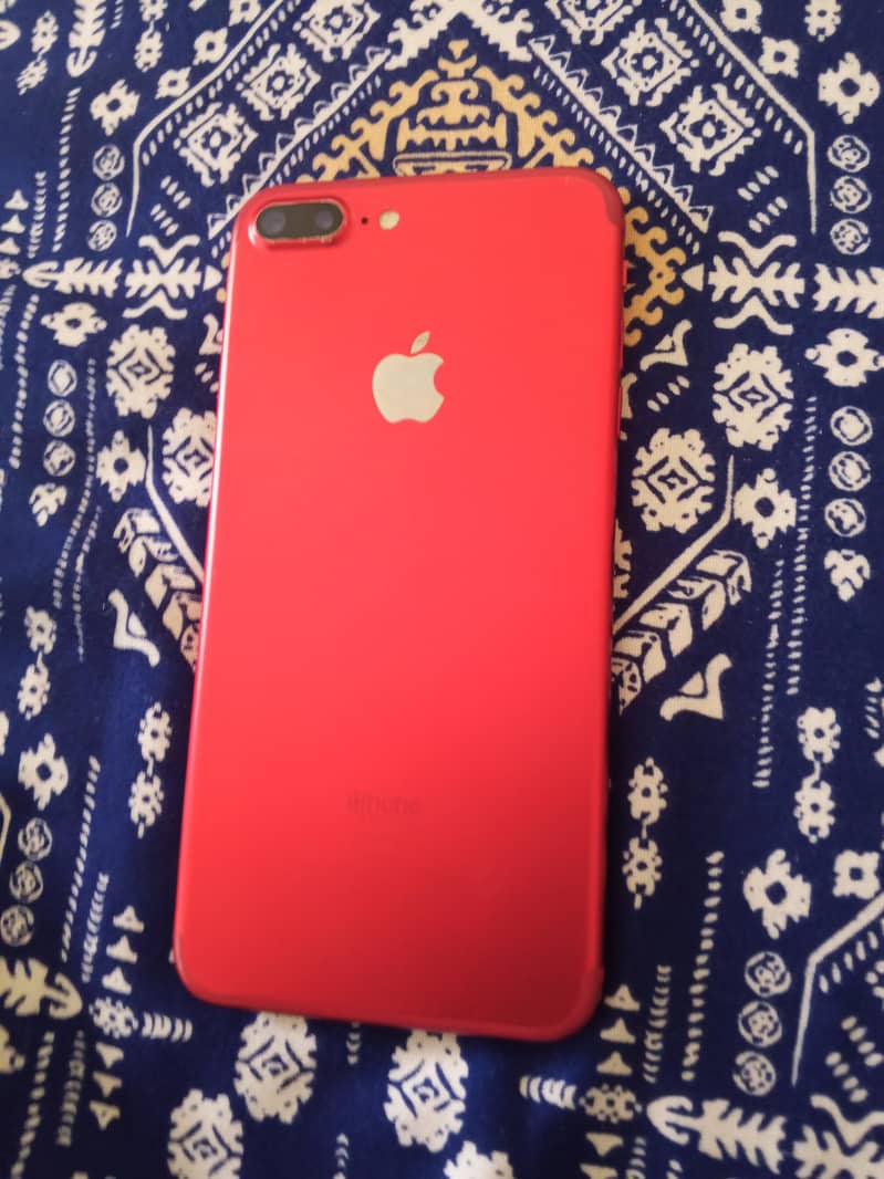 Apple iPhone 7 Plus 3