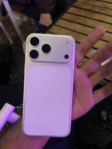 Iphone 17 pro max 0
