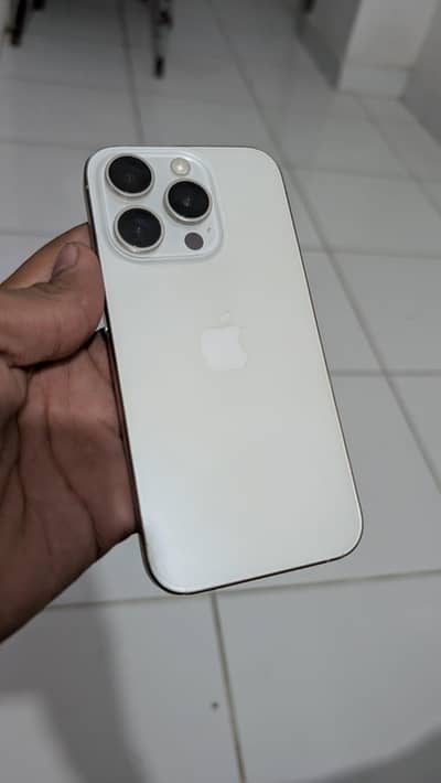 Apple iPhone 15 Pro
