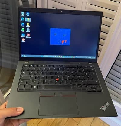 Lenovo Ryzen 5 7530U (4GB AMD Graphic, 4K Display) 16GB-RAM 256GB-SSD