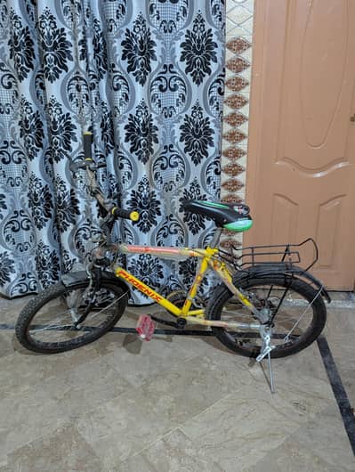 Brand New Hero Bicycle with Carrier & Stand