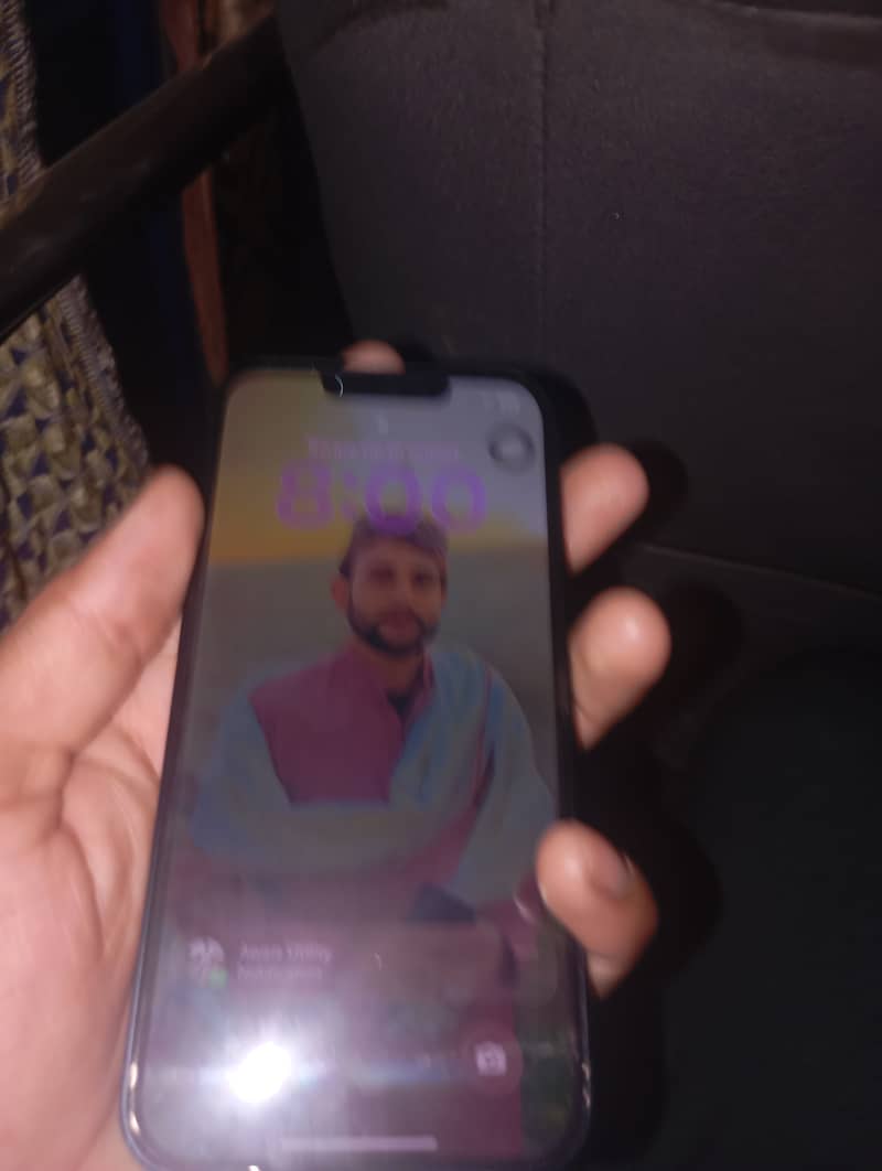 Apple iPhone 13 2