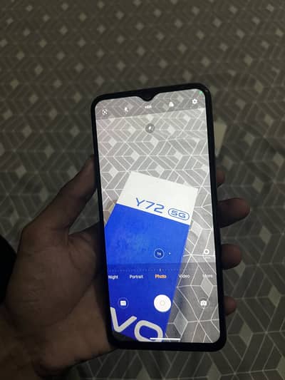 Vivo Y72