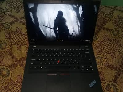 LAPTOP THINKPAD. . . .