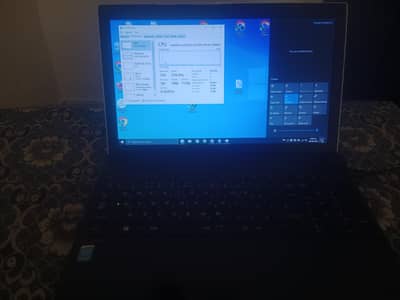 Intel core i5  8/256ssd Laptop